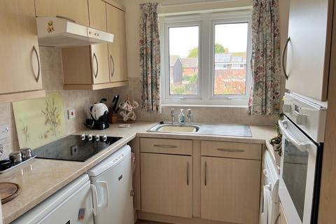 2 bedroom apartment for sale, Beaulieu Road, Dibden Purlieu, Southampton, Hampshire, SO45