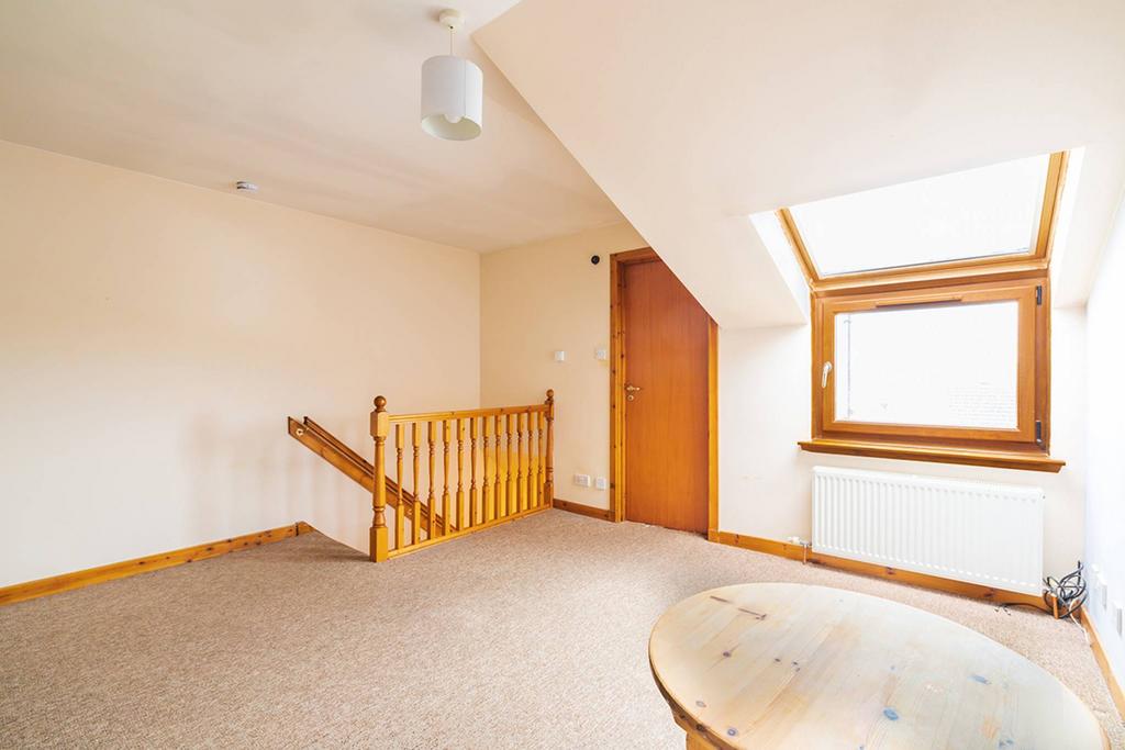 MFL2219252 744.jpg