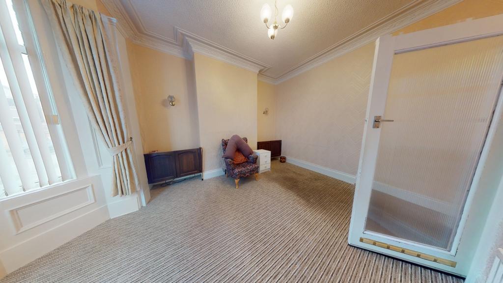 Westoe Road, South Shields, Tyne and Wear, NE33 4LX 3 bed terraced