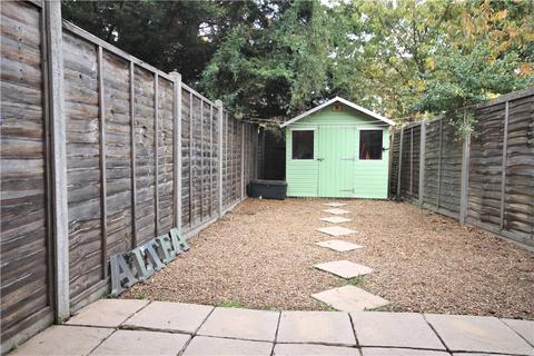 1 bedroom end of terrace house for sale, Milton Gardens, Staines-upon-Thames, Surrey, TW19
