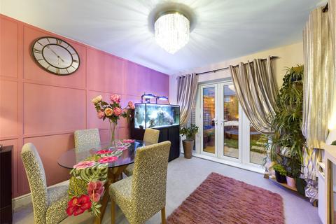 6 Manu Marble Way, Gloucester, GL1 5QZ