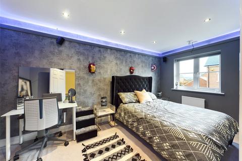 6 Manu Marble Way, Gloucester, GL1 5QZ