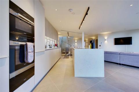 3 bedroom penthouse for sale, Banks Road, Sandbanks, Poole, Dorset, BH13