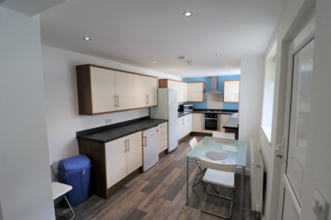 6 bedroom terraced house to rent - Albert Edward Road, Liverpool, Merseyside, L7