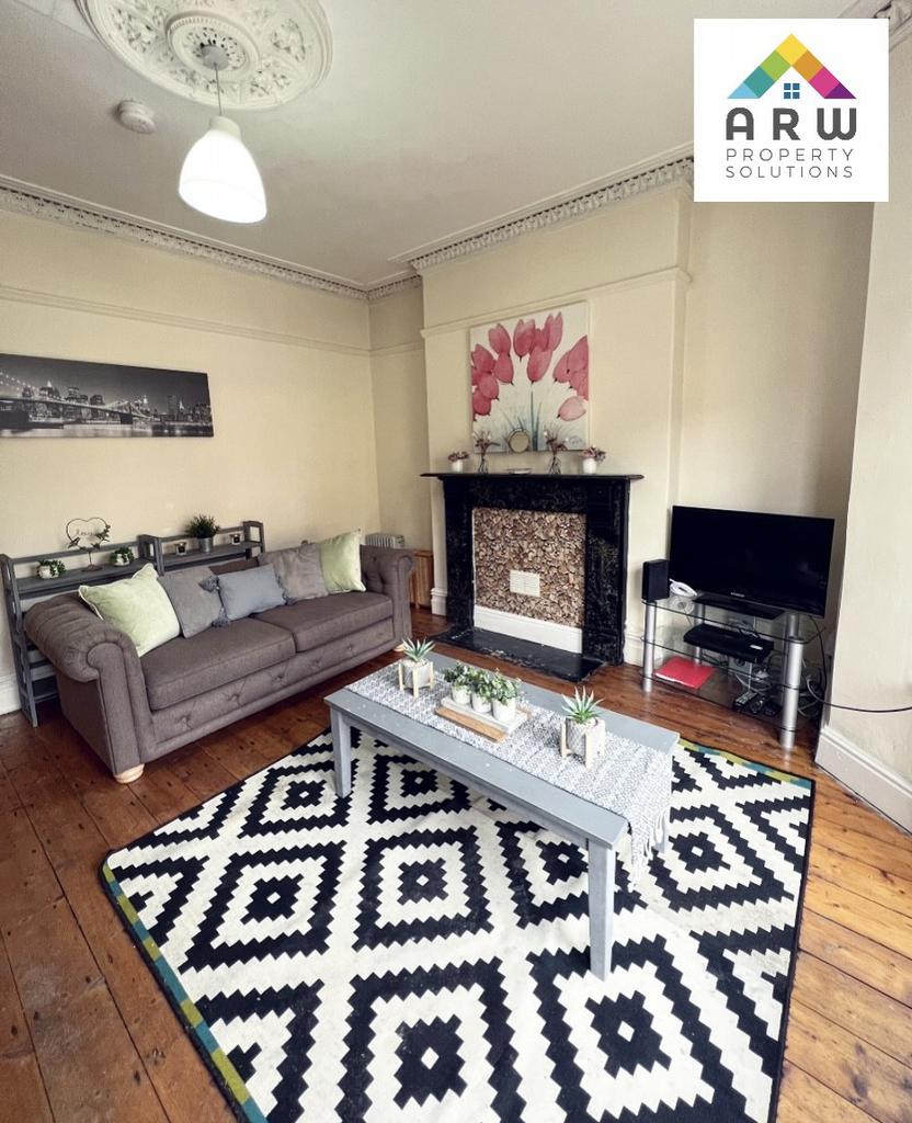 Salisbury Road, Liverpool, Merseyside, L15 5 bed terraced house £520