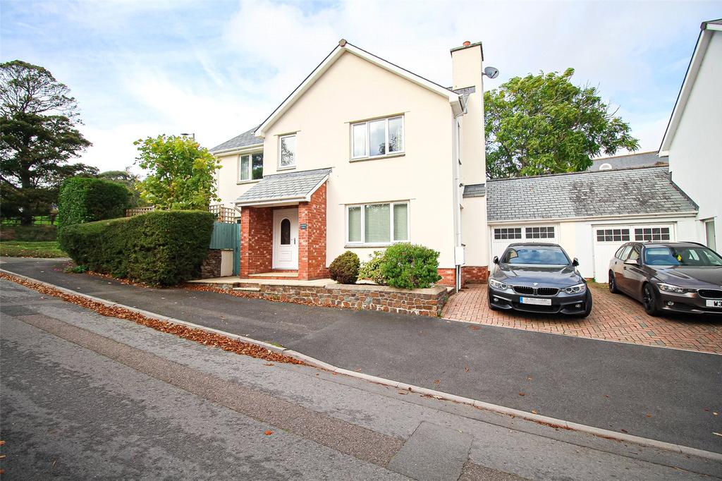 Goodwood Park Road, Northam, Bideford, Devon, EX39 4 bed link detached