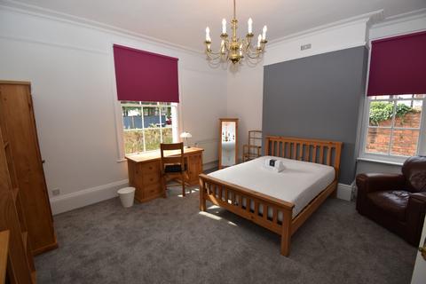 8 bedroom house share to rent, Newbold Street, Leamington Spa, Warwickshire, CV32