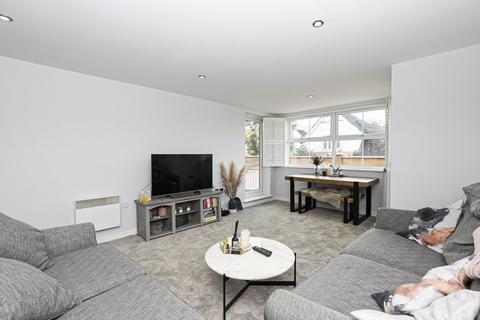 2 bedroom apartment for sale - High Road, Buckhurst Hill, IG9