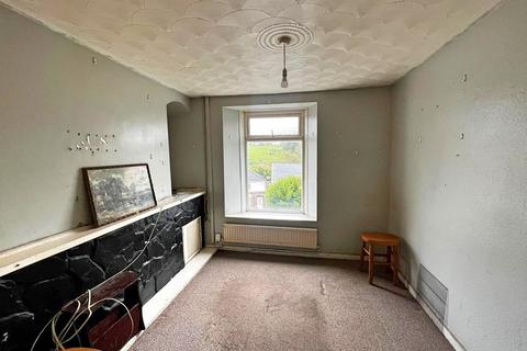 2 bedroom end of terrace house for sale - Giants Grave Road, Neath, Neath Port Talbot. SA11 2LN