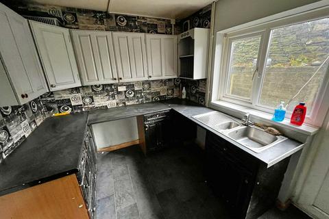 67 Giants Grave Road, Neath, SA11 2LN