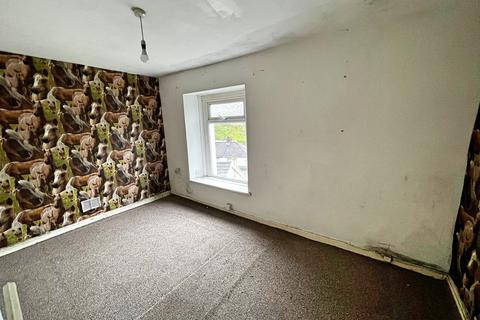 67 Giants Grave Road, Neath, SA11 2LN