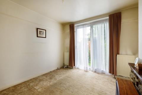 14 Byards Croft, London, SW16 5EY