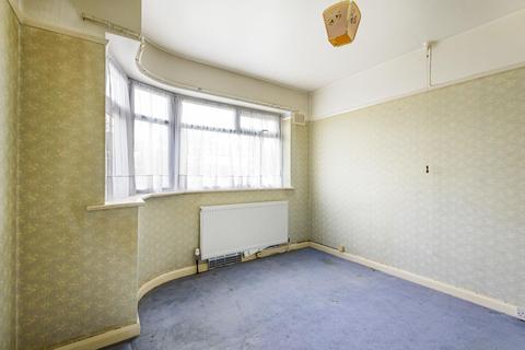 14 Byards Croft, London, SW16 5EY