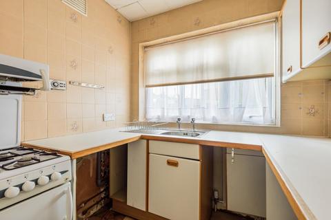 14 Byards Croft, London, SW16 5EY