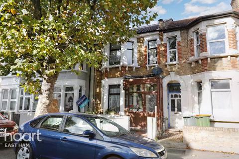 4 bedroom terraced house for sale, Lawrence Road East Ham, London