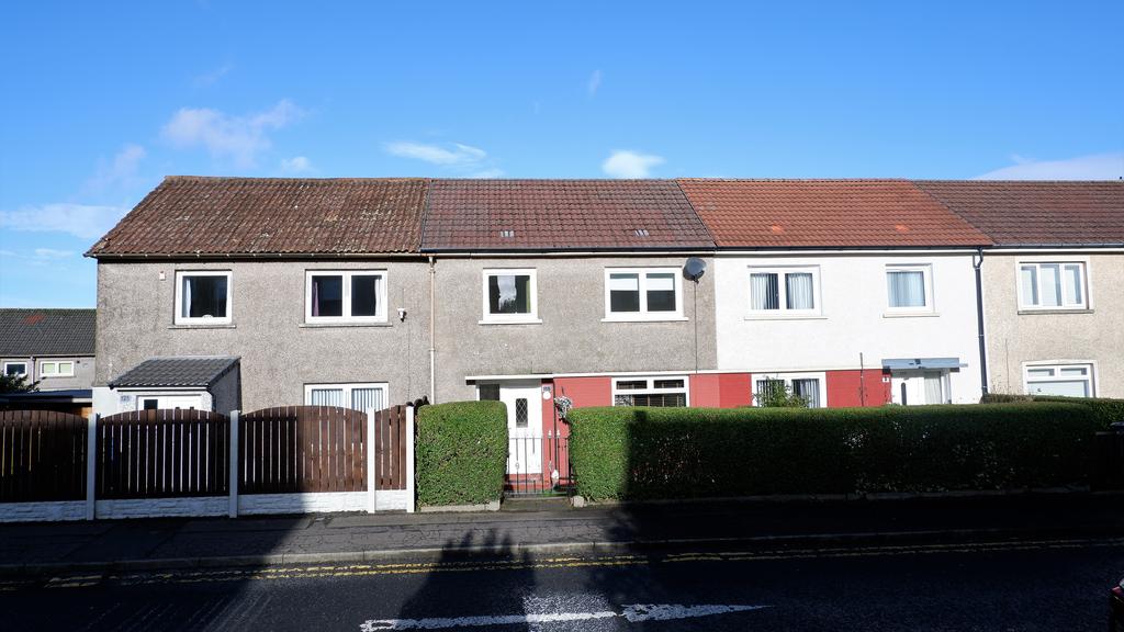 Newton Avenue, Barrhead G78 3 bed terraced house for sale £130,000
