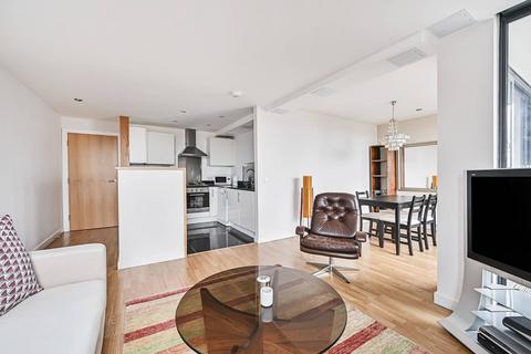 Flat 11, 4 Triangle Road, London, E8 3SP