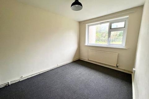 76 Powis View, Barry, CF63 2PD