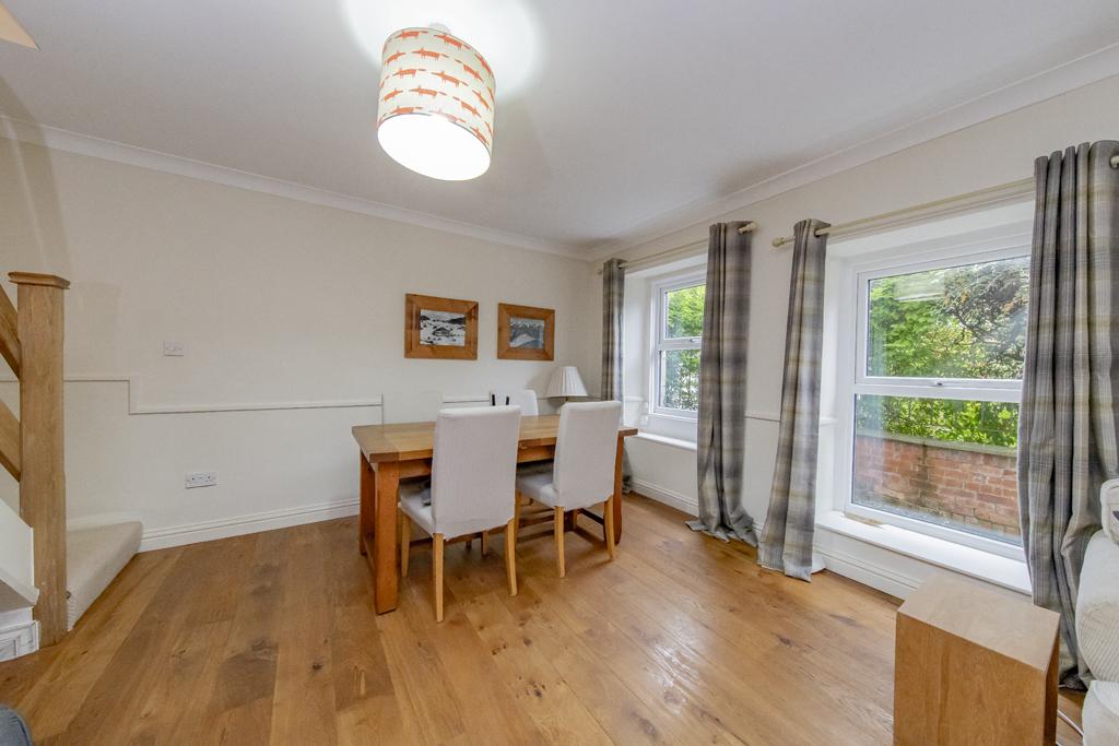 St. Helens Street, Corbridge NE45 2 bed detached house £975 pcm (£225 pw)