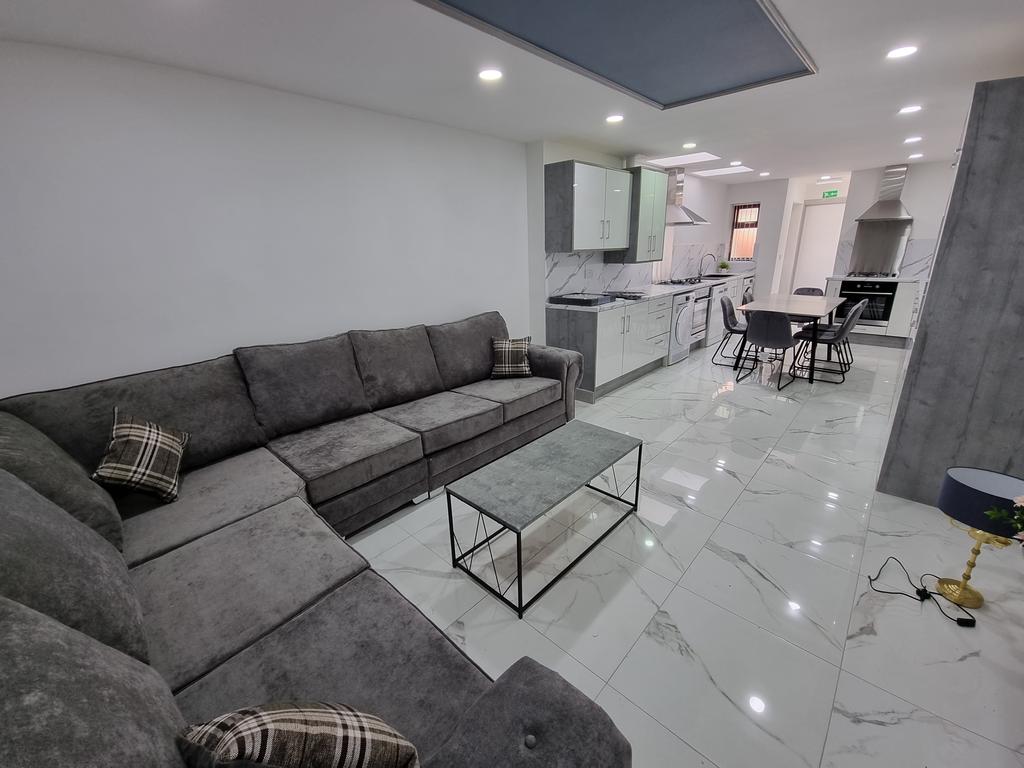 Rookery Road, Selly Oak B29 8 bed terraced house to rent £4,680 pcm