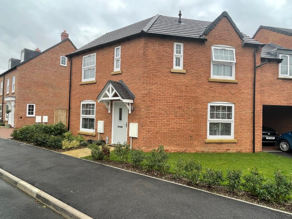 Kemp Drive, Husbands Bosworth, Lutterworth, LE17 6RE 3 bed semi