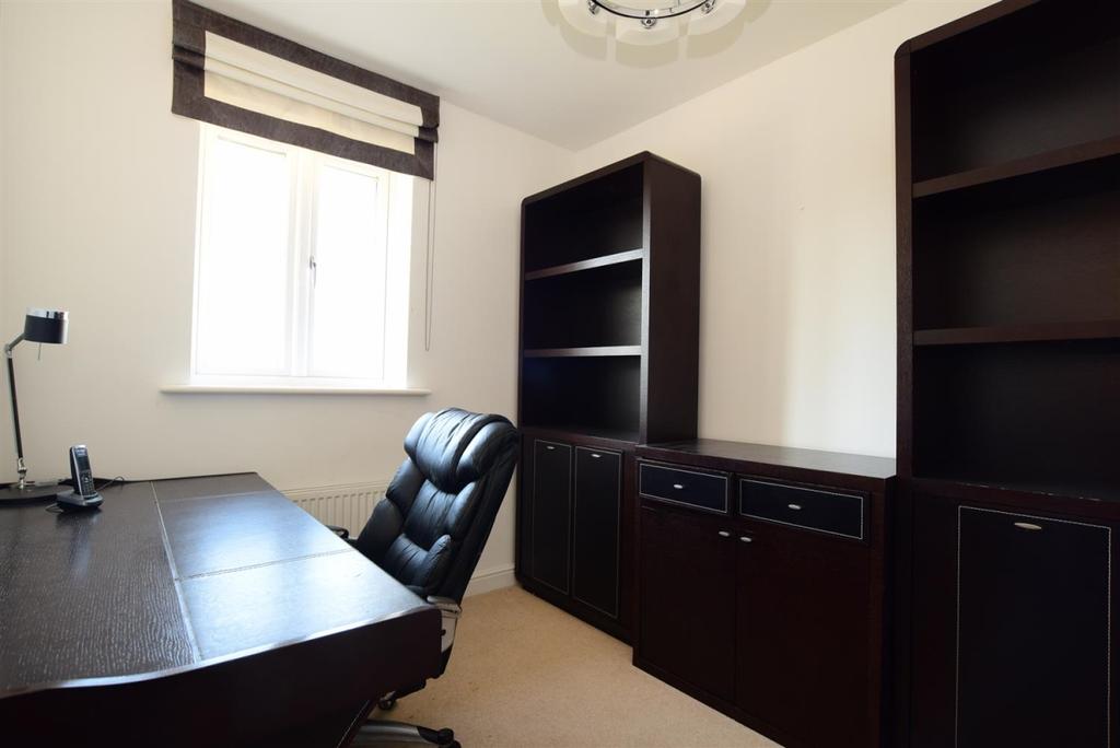 Chantry bedroom 4