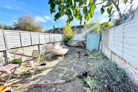 3 bedroom terraced house for sale, Salehurst Road, Old Town, Eastbourne, BN21