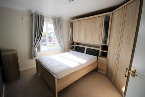 1 bedroom flat to rent - Windsor Garth, Acomb, York, YO24