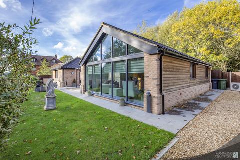Meadow View Leys Lane, Attleborough, NR17 1NE
