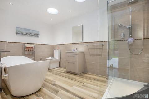 Meadow View Leys Lane, Attleborough, NR17 1NE