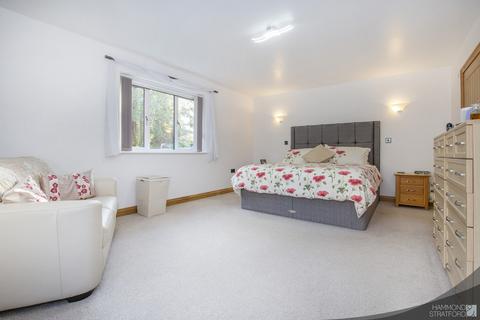 Meadow View Leys Lane, Attleborough, NR17 1NE