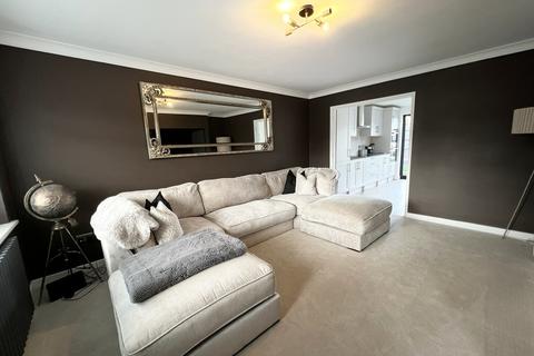 5 Dalecote Avenue, Solihull, B92 9QR