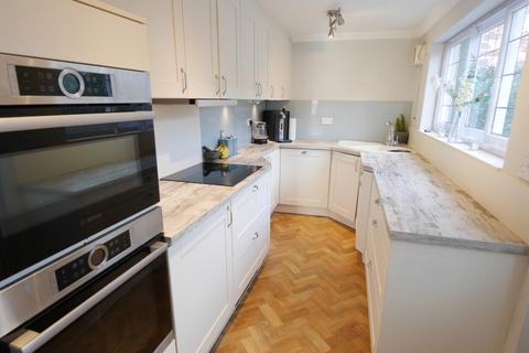 66 Hailgate, Howden, Goole, DN14 7SL