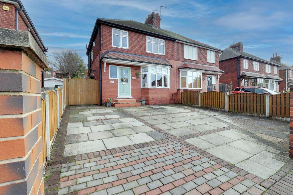 Brookfield Avenue, Castleford WF10 4BJ 3 bed semidetached house £210,000