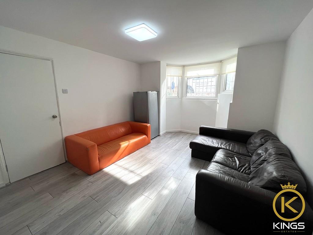 Brougham Road, Southsea 1 bed property £475 pcm (£110 pw)