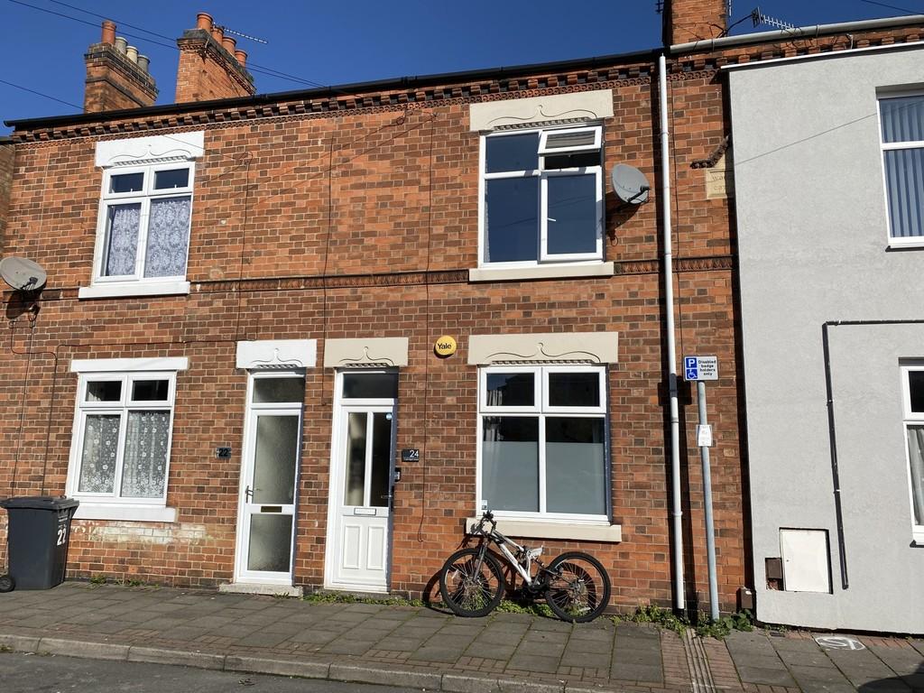 Cartwright Street, Loughborough 3 bed terraced house £175,000