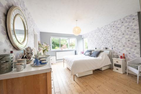 5 bedroom detached house for sale - Borth, Ceredigion