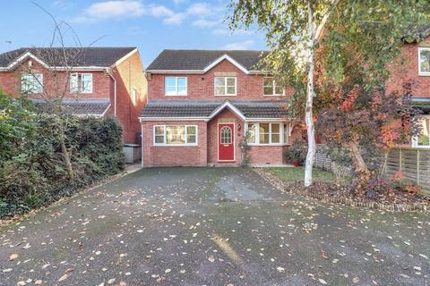 4 bedroom detached house for sale - St. Clares Court, Hereford HR2 6PY