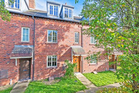 3 bedroom terraced house for sale - Archers Green Road, Westbrook, Warrington