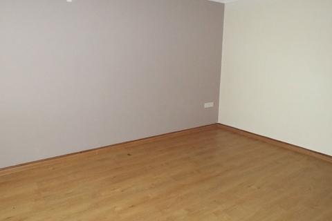 3 Clos Gwyn, Tumble, Llanelli, SA14 6AJ