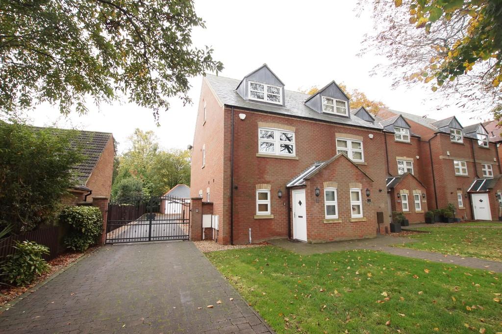 Blenkin Hall, St. Johns Road, Lincoln 3 bed townhouse £1,250 pcm (£