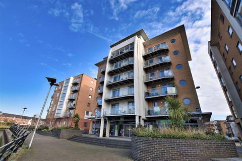 2 bedroom apartment to rent - Caelum Drive, Colchester