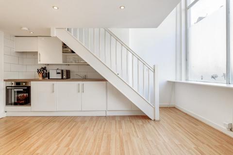 Studio for sale, Greyhound Road, Fulham