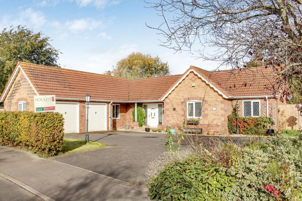 Kiln Drive, Tydd St. Mary, PE13 4 bed detached bungalow for sale £350,000