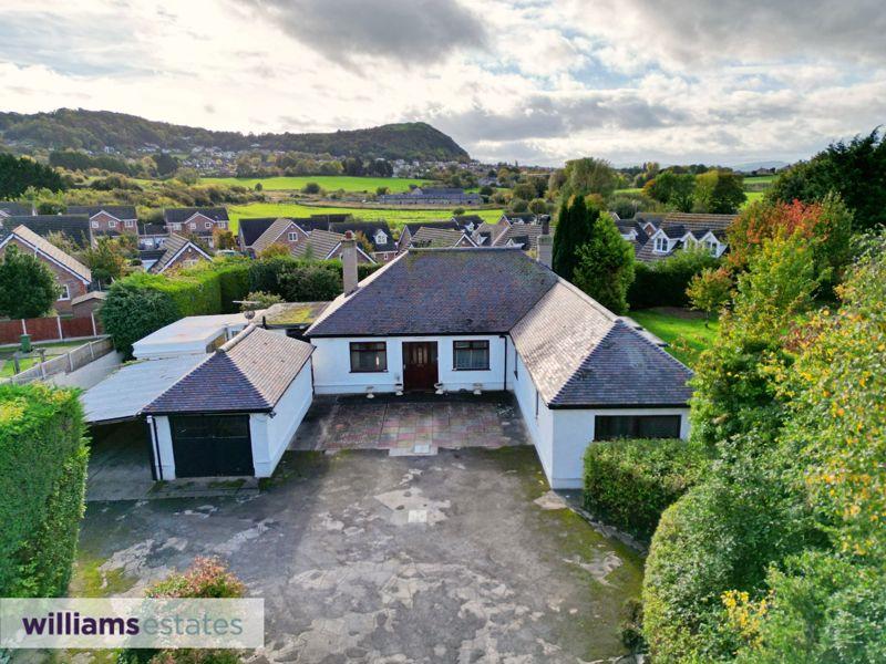 Princes Avenue, Prestatyn 4 bed detached bungalow £360,000