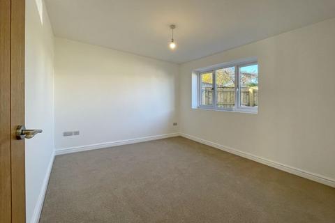 Playmoor House Causey Lane, Exeter, EX1 3SG