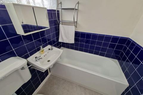 12 Dudman Road, Truro, TR1 3PP