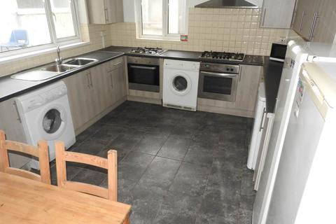 6 bedroom house to rent - Oystermouth Road, City Centre, , Swansea