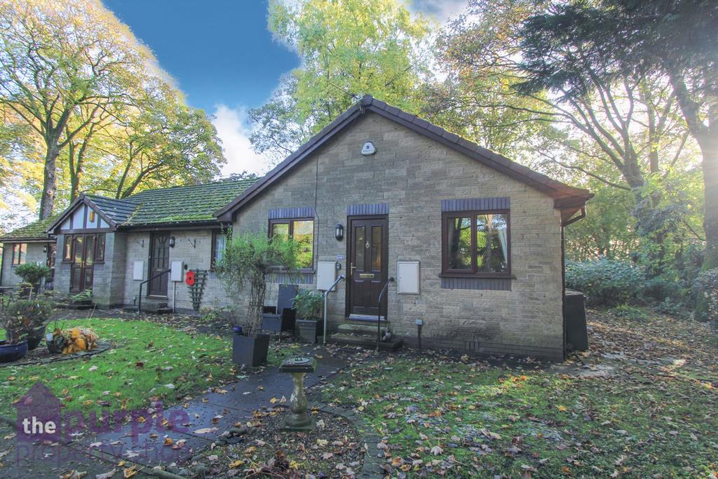 Sharples Hall Fold, Bolton, BL1 2 bed bungalow for sale £160,000