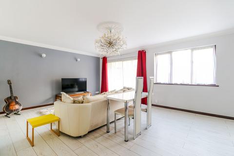 1 bedroom ground floor flat to rent - Bycullah Road, ENFIELD, EN2